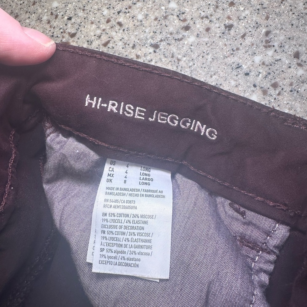 American Eagle 4 Long Maroon High-Rise Jegging - Picture 3 of 8